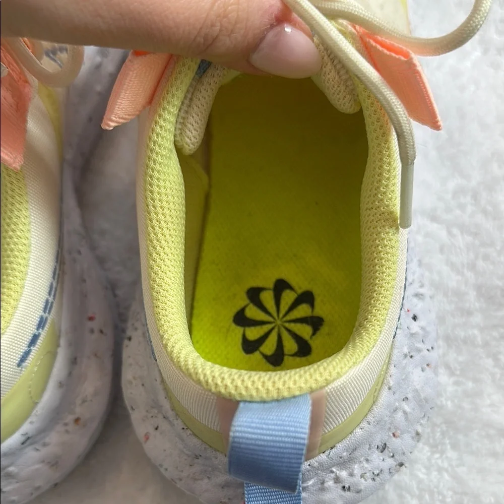 Nike Women's Pastel Yellow & Coral Athletic Sneakers